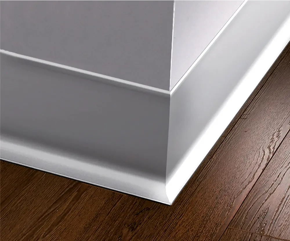 Плинтус алюминиевый самоклеящийся  60 мм Серебро Москва