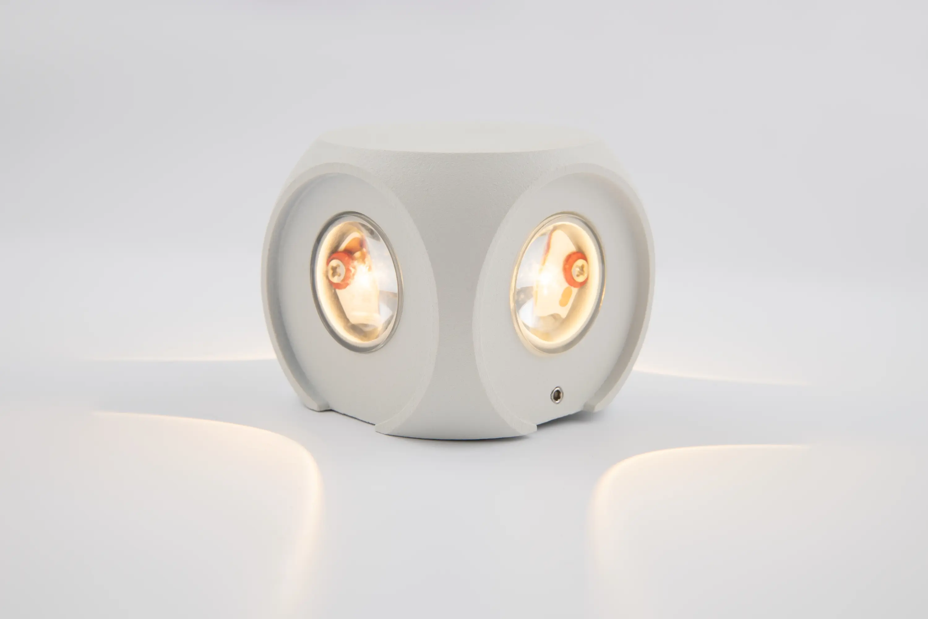 Архитектурная подсветка Outdoor O014WL-L4W