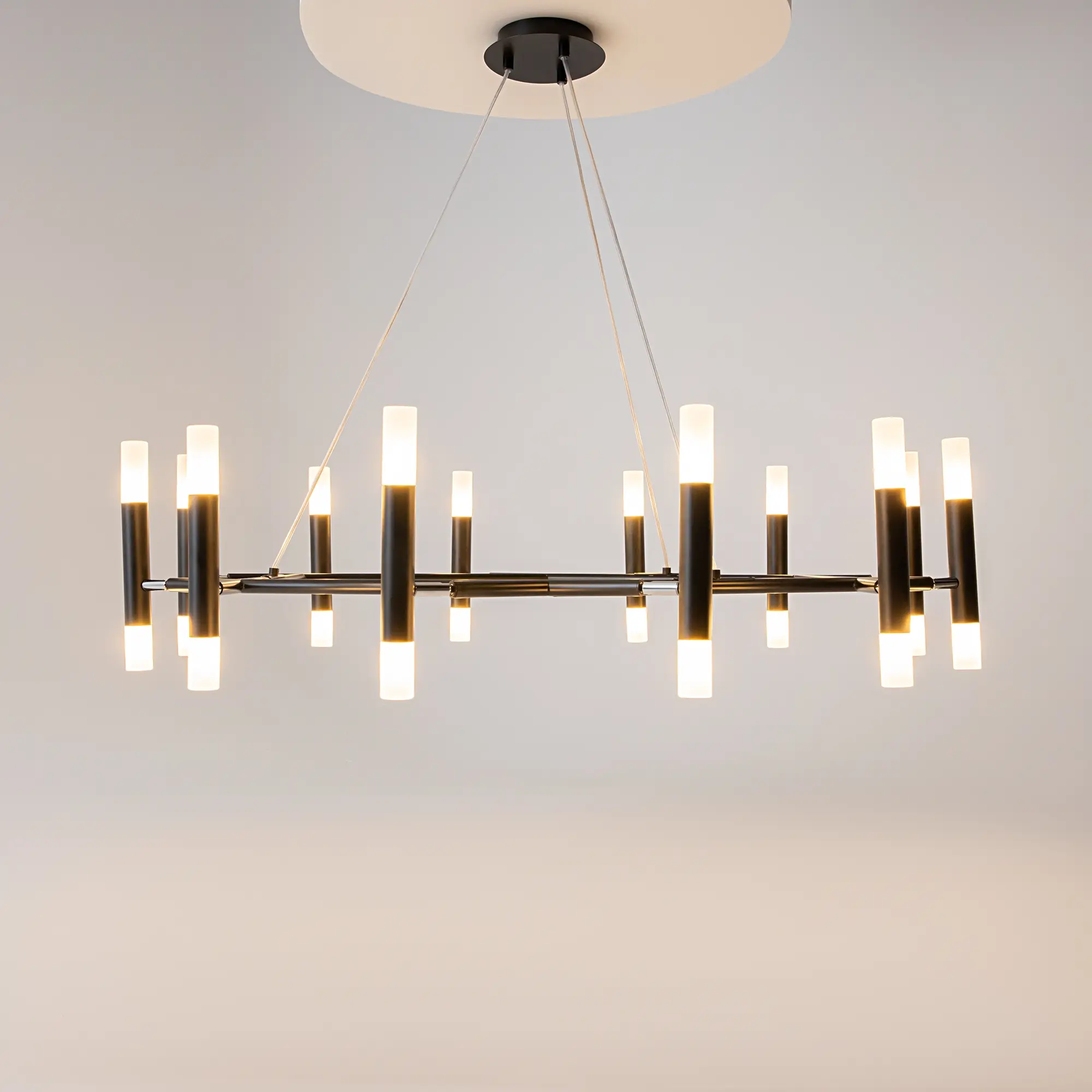 Подвесной светильник Maytoni MOD031PL-24B