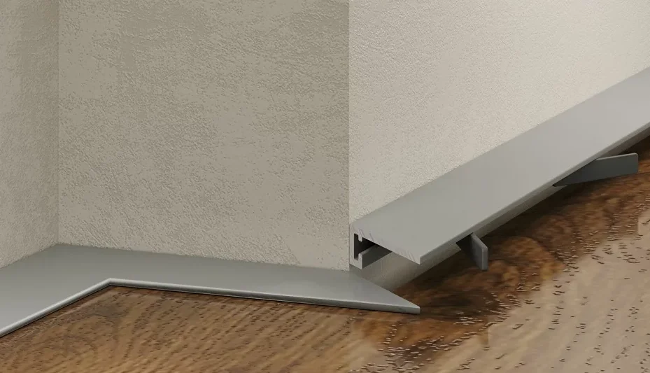 Микроплинтус Laconistiq MICRO 11 MINI Серебряный анодированный