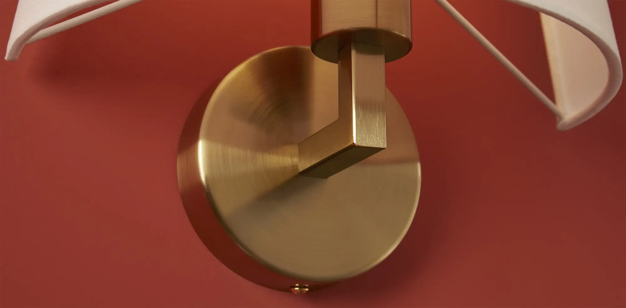 Настенный светильник (бра) Freya FR2042WL-01BS