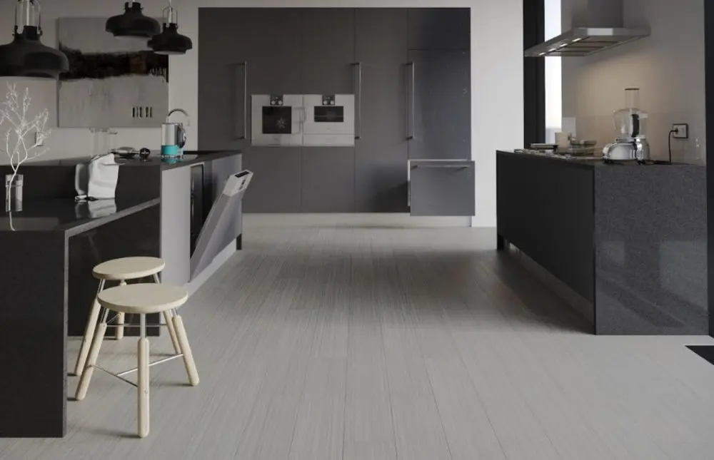 Клеить замковый кварцвинил или нет