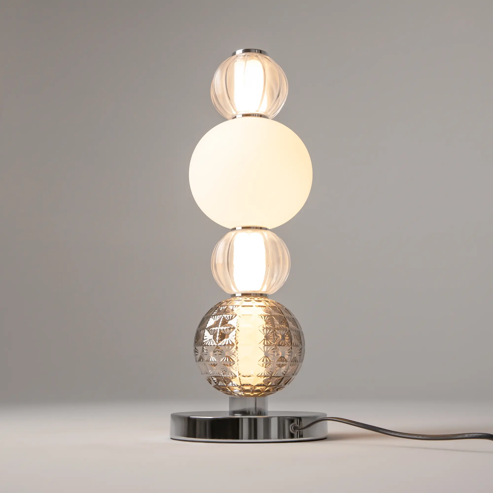 Настольный светильник Maytoni MOD301TL-L18CH3K