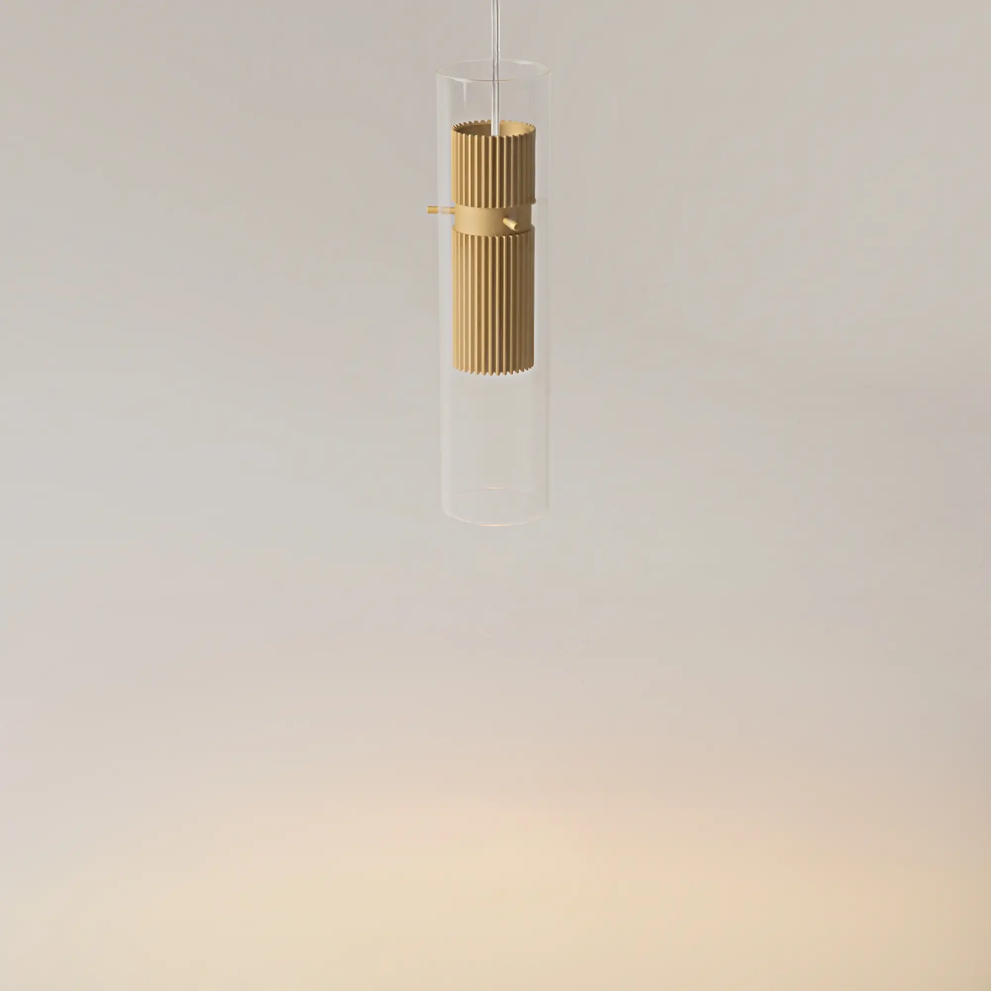 Подвесной светильник Maytoni MOD326PL-01MG