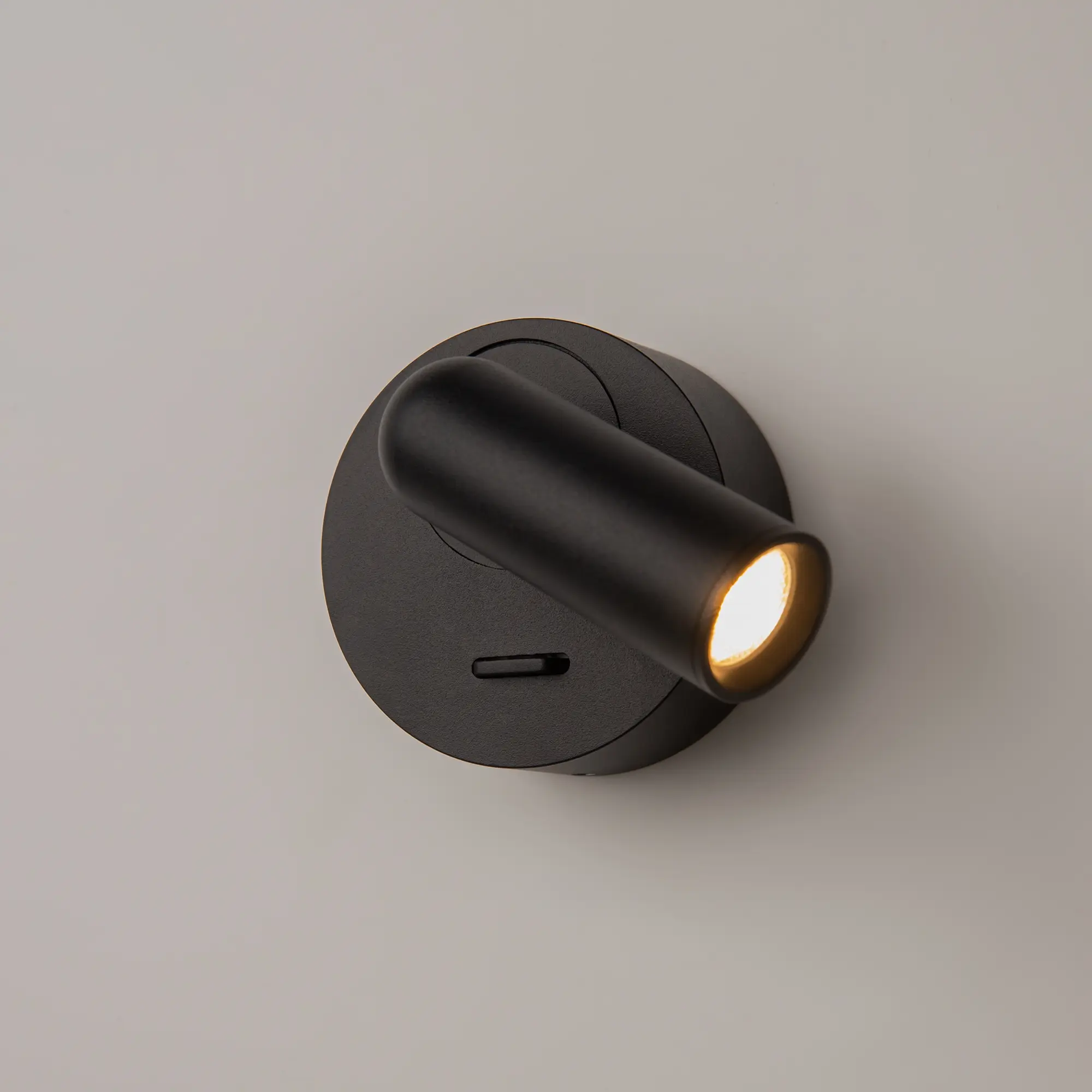 Настенный светильник (бра) Technical C038WL-L3B3K