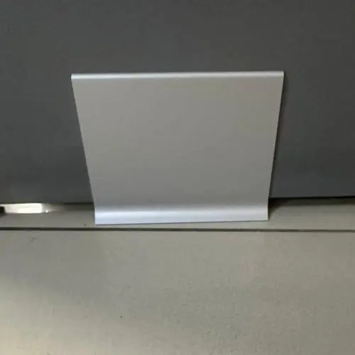 Алюминиевый плинтус L формы 10 см цвет Серебро BFM ProFILE 010-100 купить