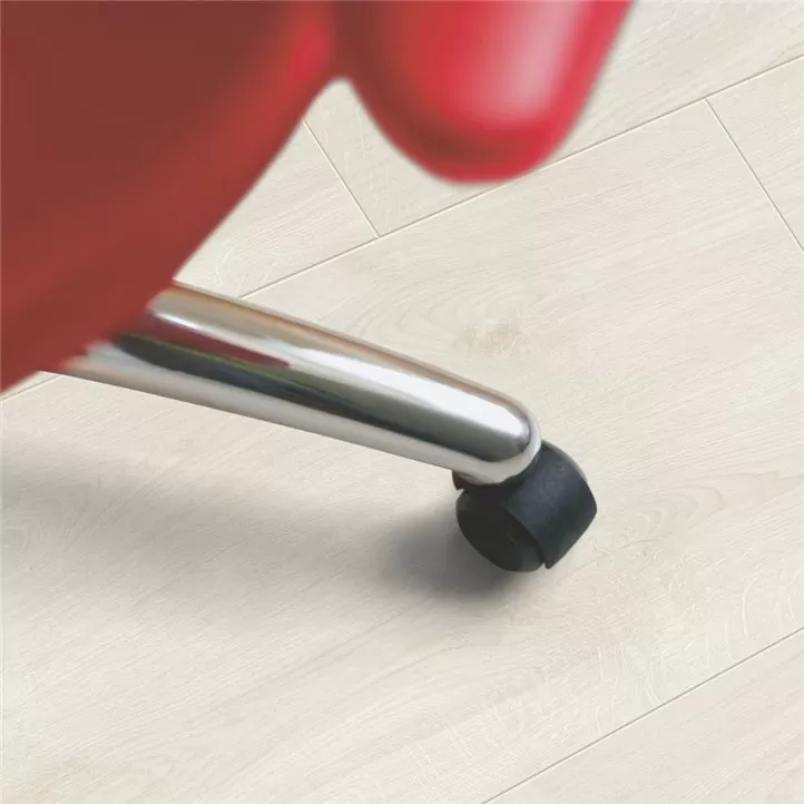 Ламинат Pergo Malmo pro L1235-04430 Дуб лагуна в квартире