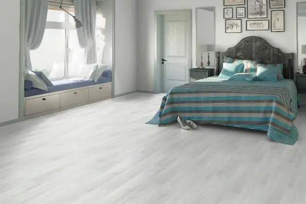 Купить кварцвиниловую плитку по низкой цене