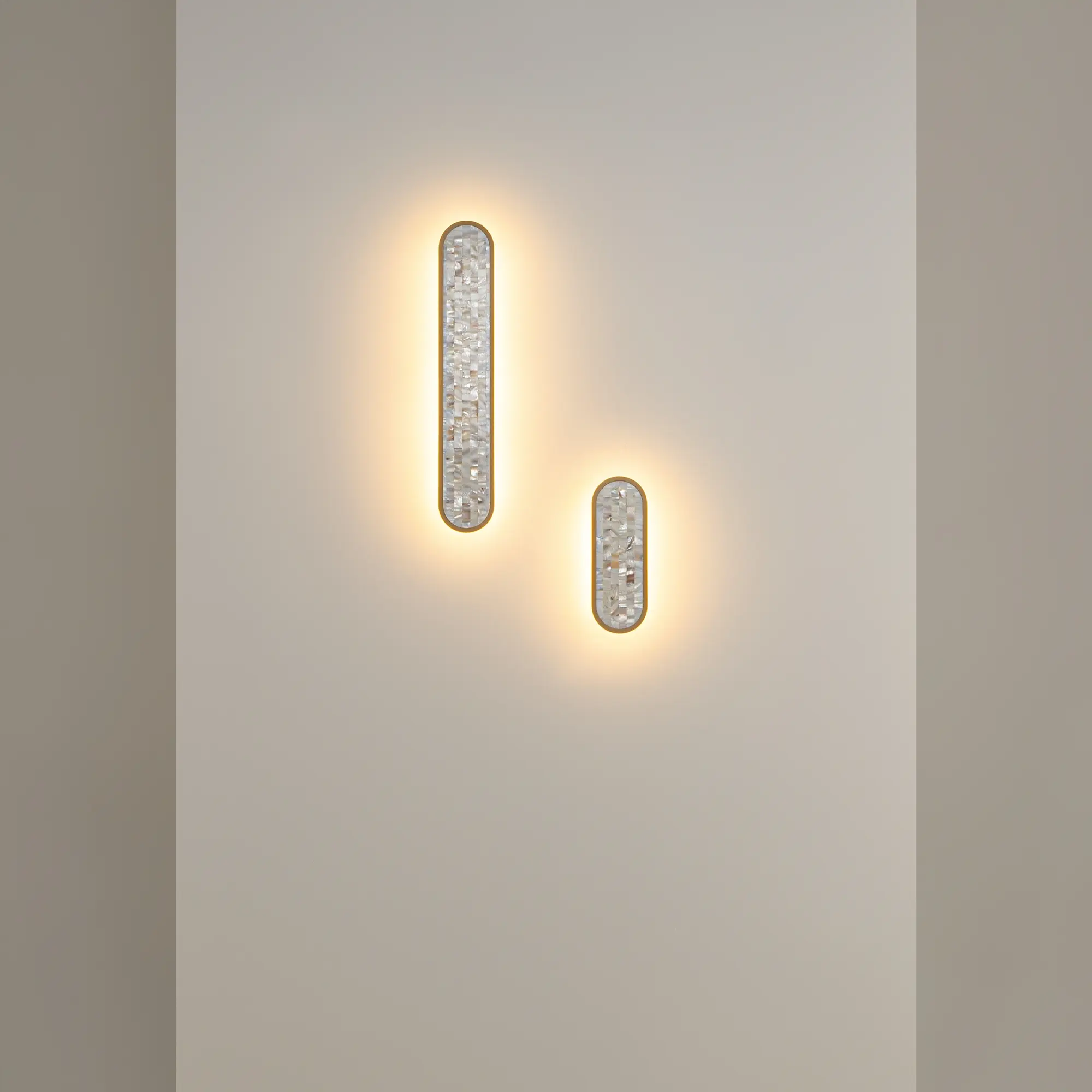 Настенный светильник (бра) Maytoni MOD429WL-L30BSK