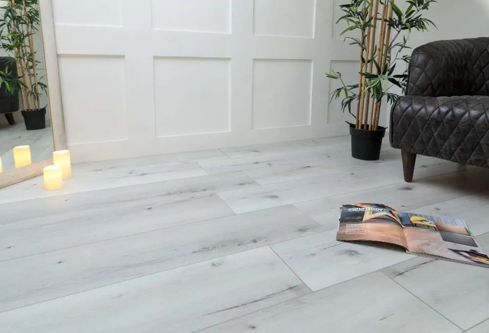 Экономичный ремонт: используем плитку ПВХ