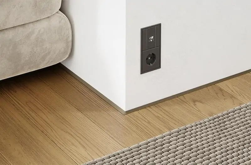 Микроплинтусы в самом широком ассортименте и со скидками 