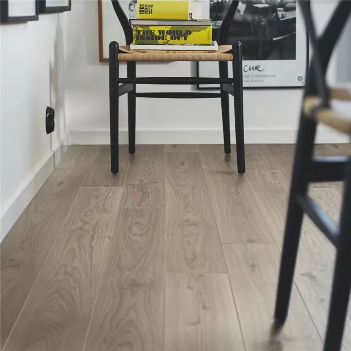 Ламинат Pergo Malmo pro L1235-04433 Дуб глубинный темно-серый в квартире