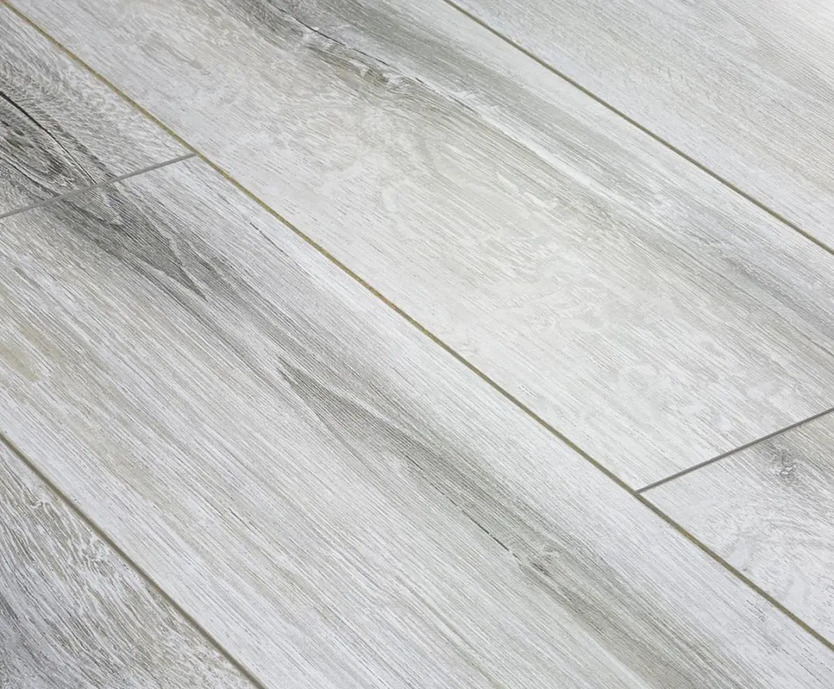 Ламинат Kastamonu Floorpan Blue Дуб Касадор FP704.2 в квартире