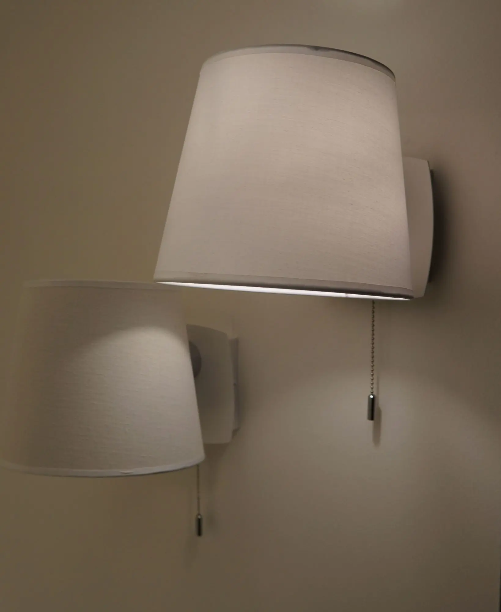 Настенный светильник (бра) Maytoni MOD617WL-01W