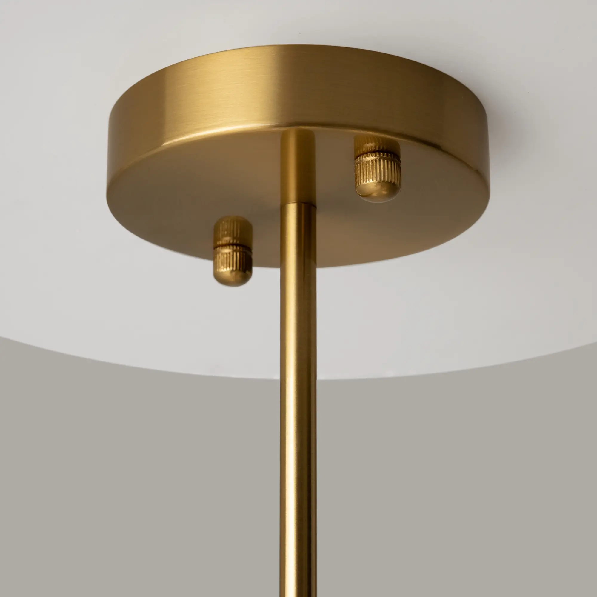 Люстра Maytoni MOD089PL-06BS