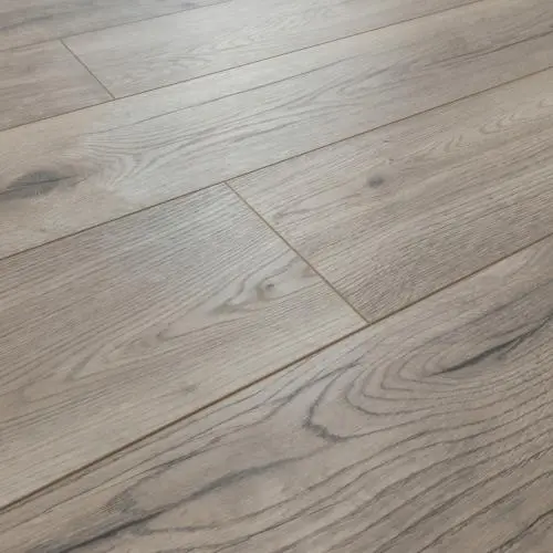 Ламинат Swiss Krono Synchropolis D40447 Дуб Мальва в интерьере