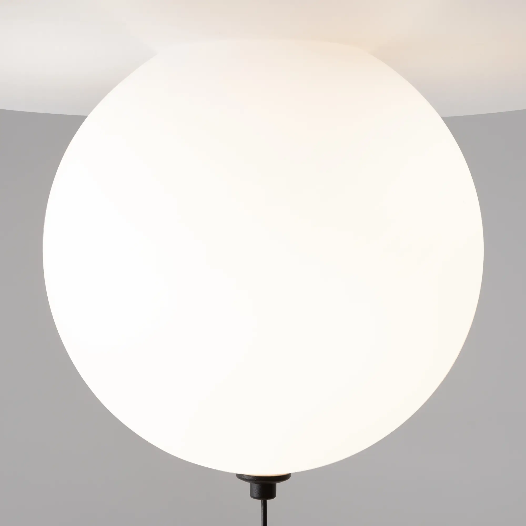 Подвесной светильник Maytoni MOD427PL-L20B3K