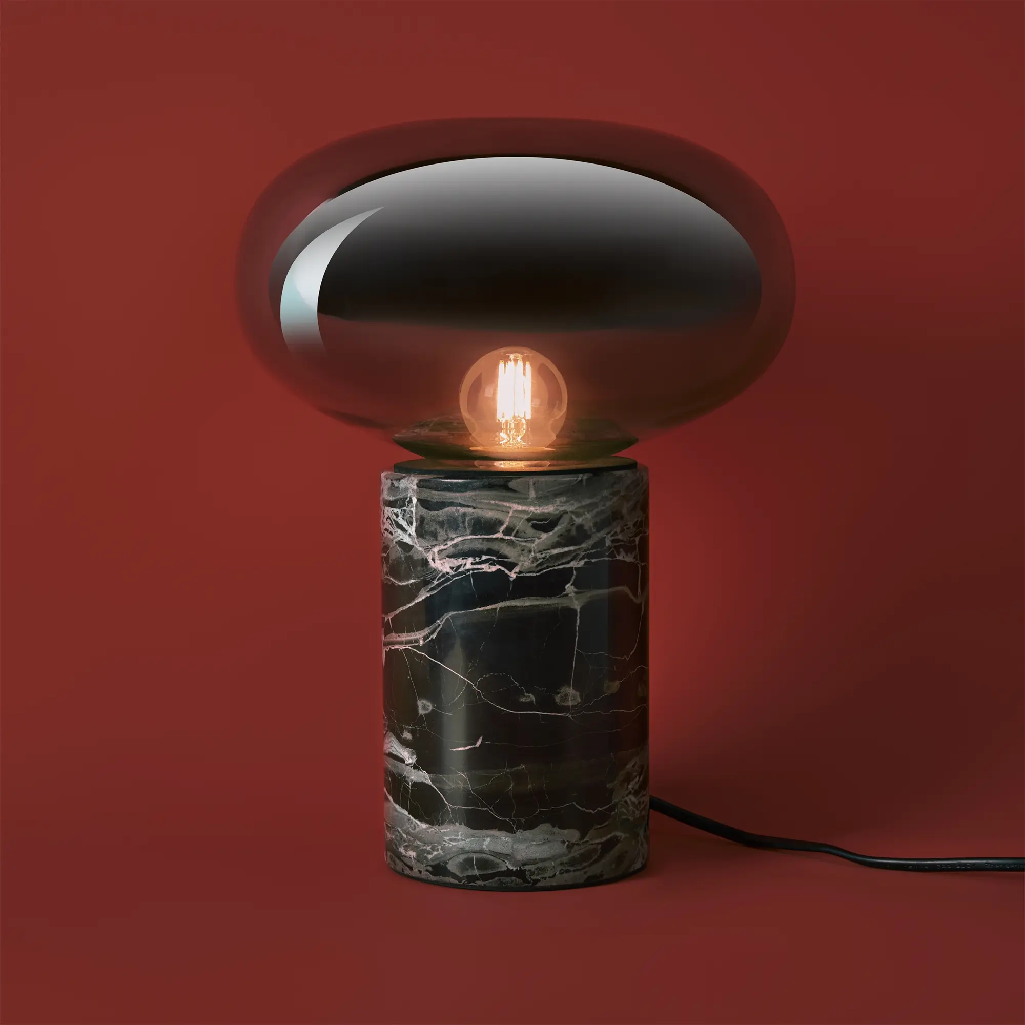 Настольный светильник Freya FR5550TL-01MR