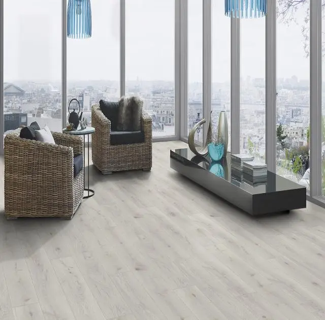 Ламинат Kastamonu Floorpan Blue Дуб Эверест светлый FP044 в квартире