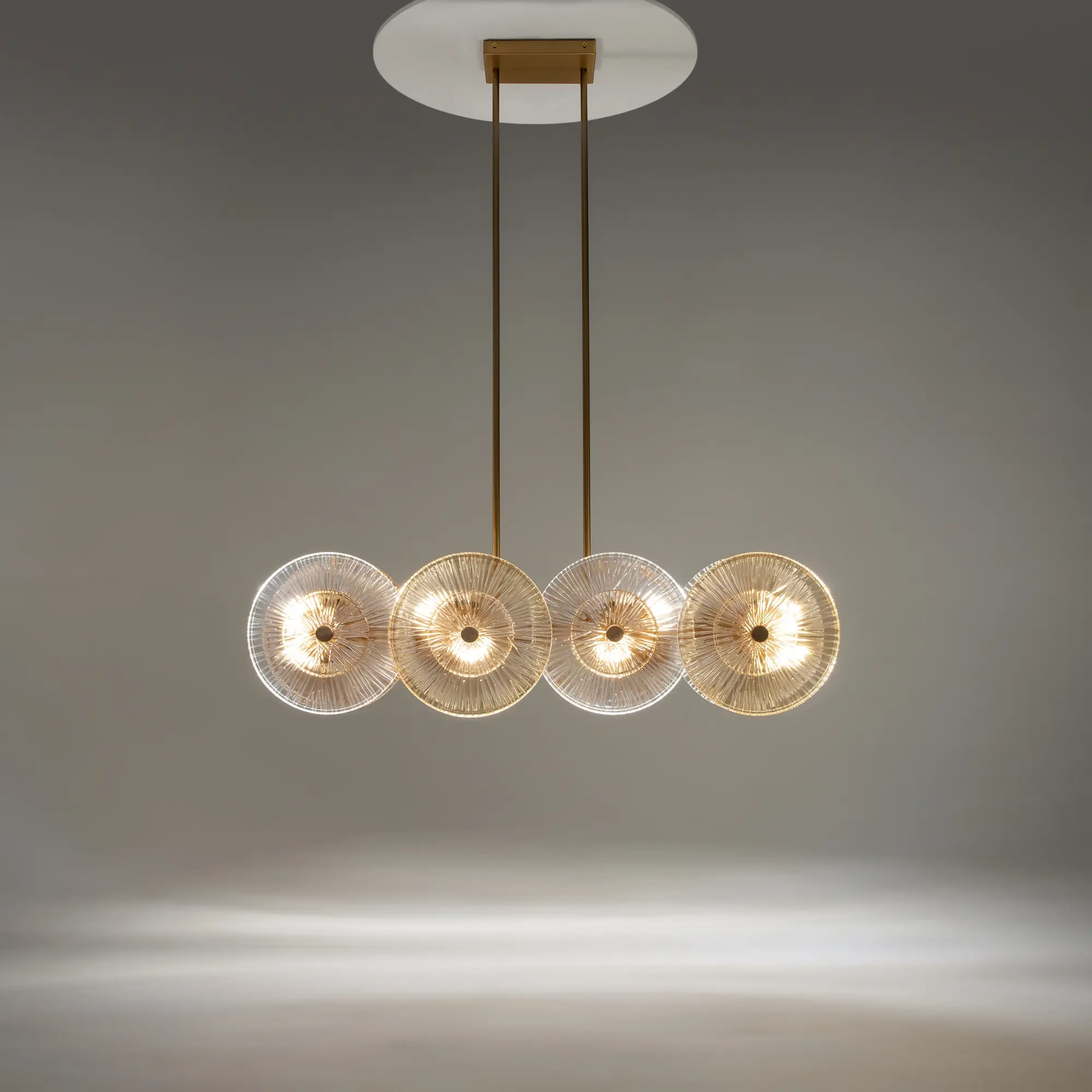 Подвесной светильник Maytoni MOD007PL-08G1