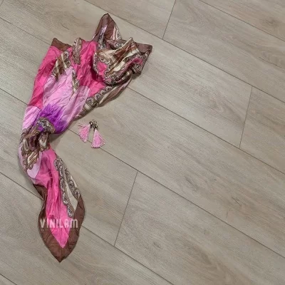 VINILAM Гибрид+пробка 10-099V Дуб Батис с фаской для ванной комнаты