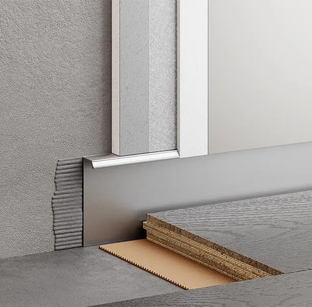 Скрытый плинтус МИНИ 50 мм Серебристый анодированный 16-75-36 купить