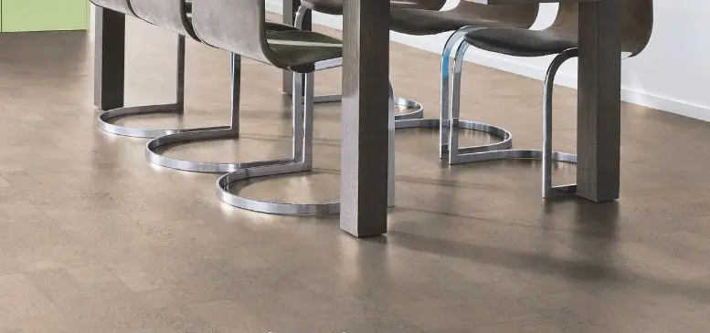 Клеевой пробковый пол Wicanders C92M001 Identity Timide Pure в интерьере