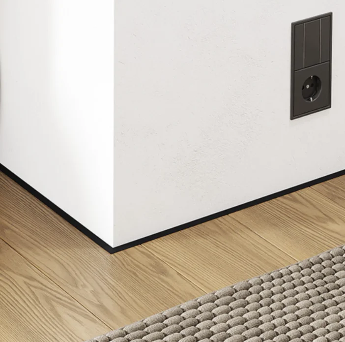 Микроплинтус 11 мм с пружинами черный муар 46-64-79