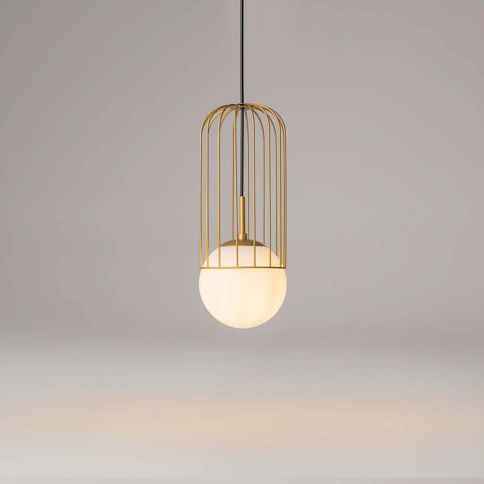 Подвесной светильник Maytoni P362PL-01G