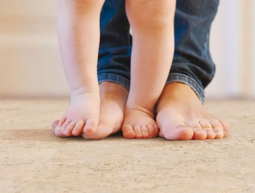 Замковый пробковый пол Wicanders Personality P 802002 Timide в интерьере