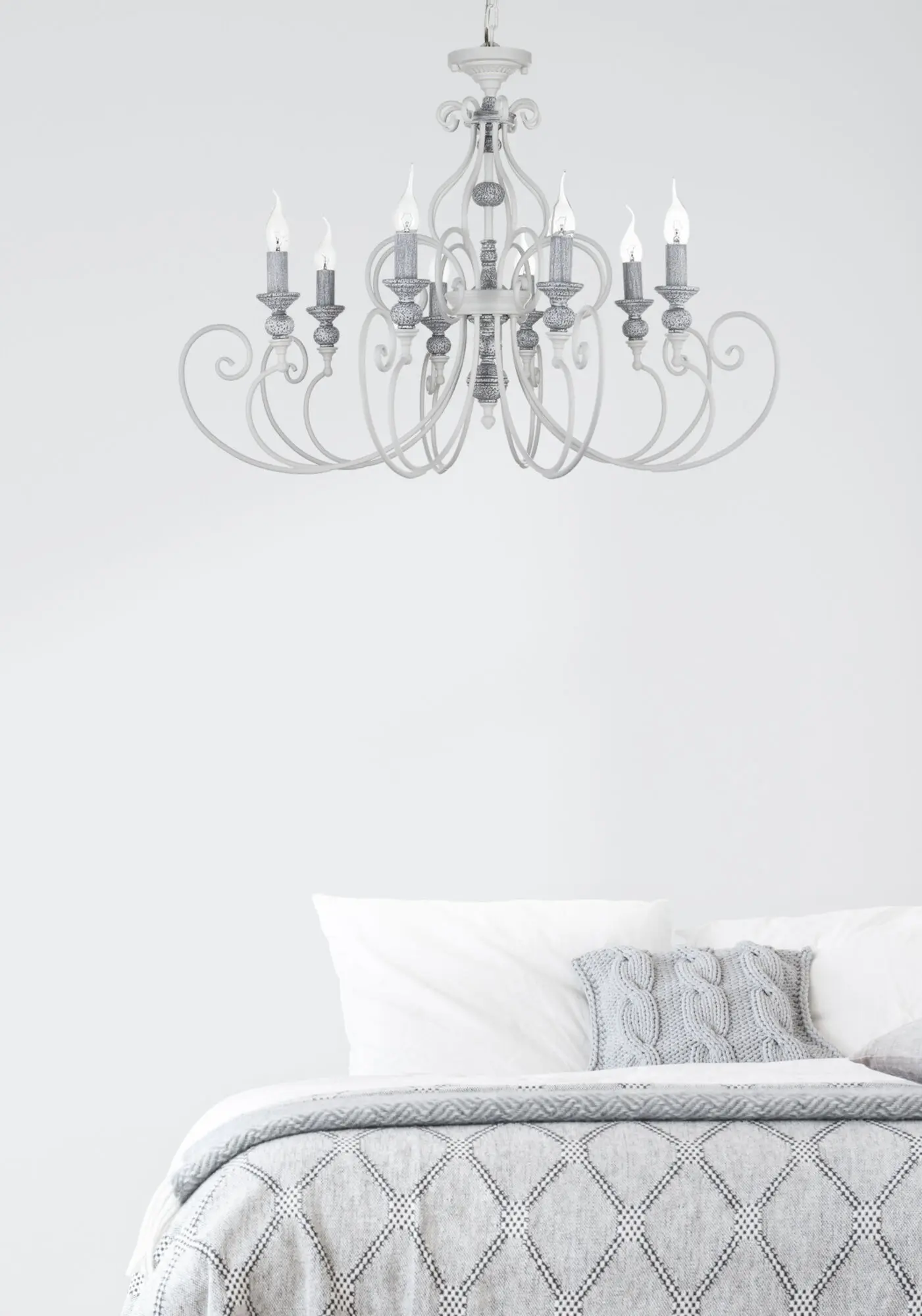 Люстра Maytoni ARM631-PL-08-W