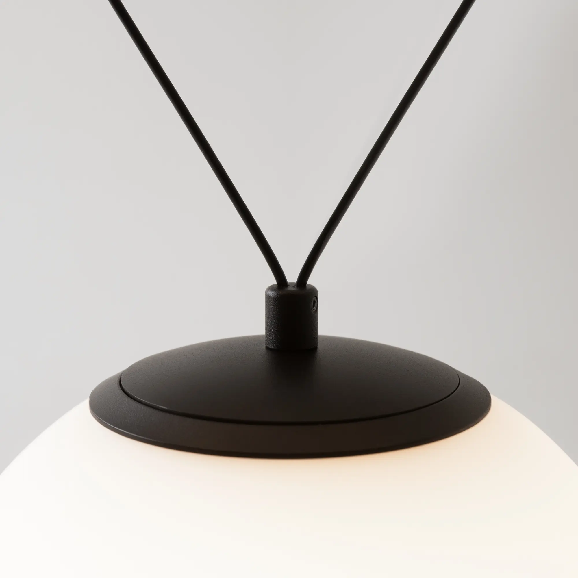 Подвесной светильник Maytoni MOD427PL-L30B3K