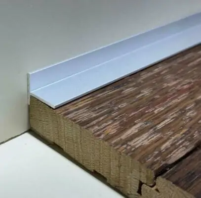 Микроплинтус L образный алюминиевый серебро купить