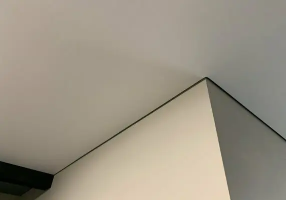 Плинтус теневой для потолка Декопрофиль анодированный серебро Москва