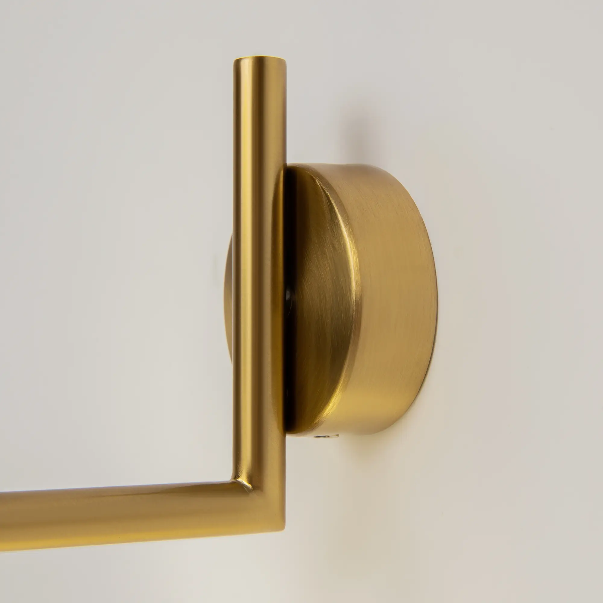 Настенный светильник (бра) Maytoni MOD436WL-01BS