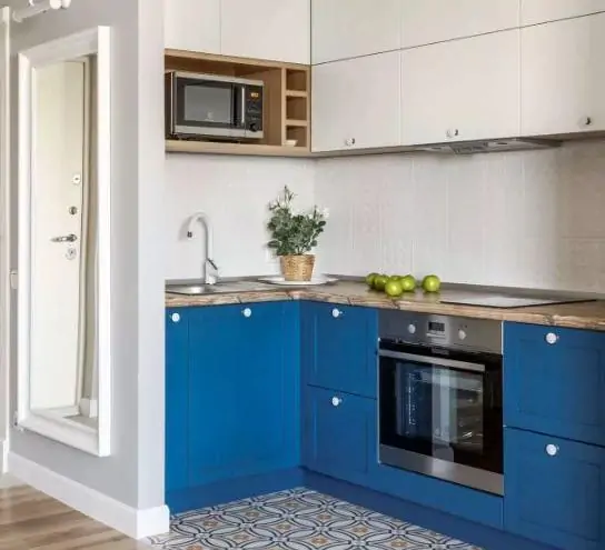 Плинтус для кухни какой выбрать