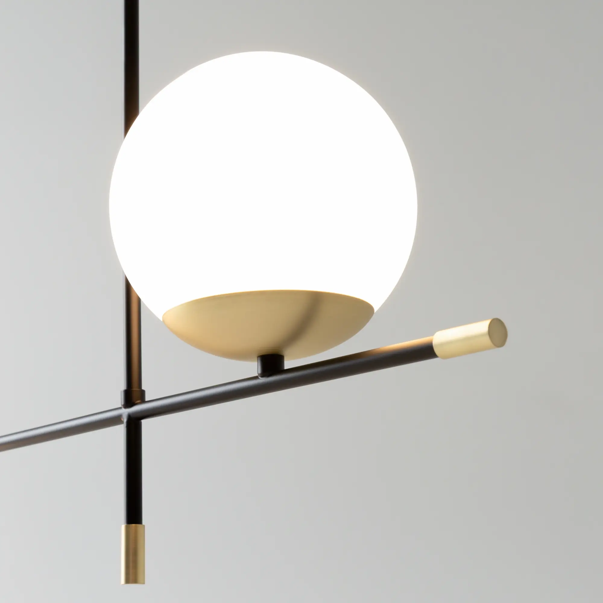 Подвесной светильник Maytoni MOD048PL-02G