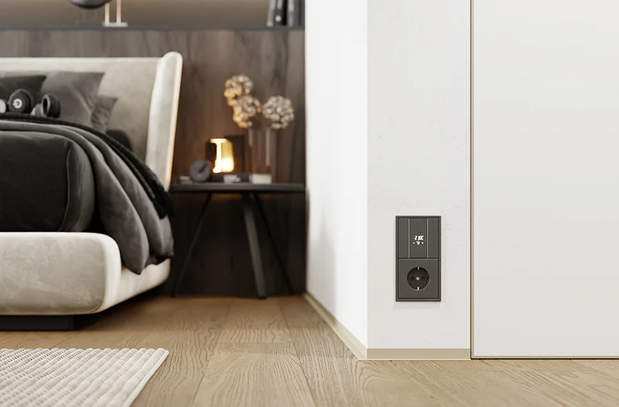 Микроплинтус L образный Перламутрово-бежевый RAL 1035 75-49-61