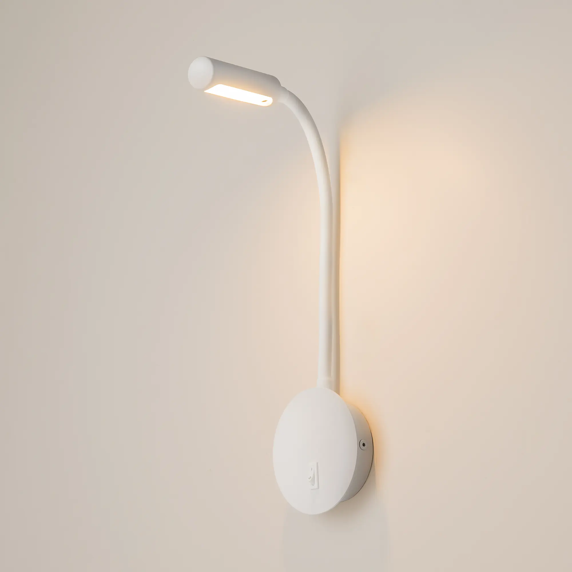 Настенный светильник (бра) Technical C035WL-L3W3K