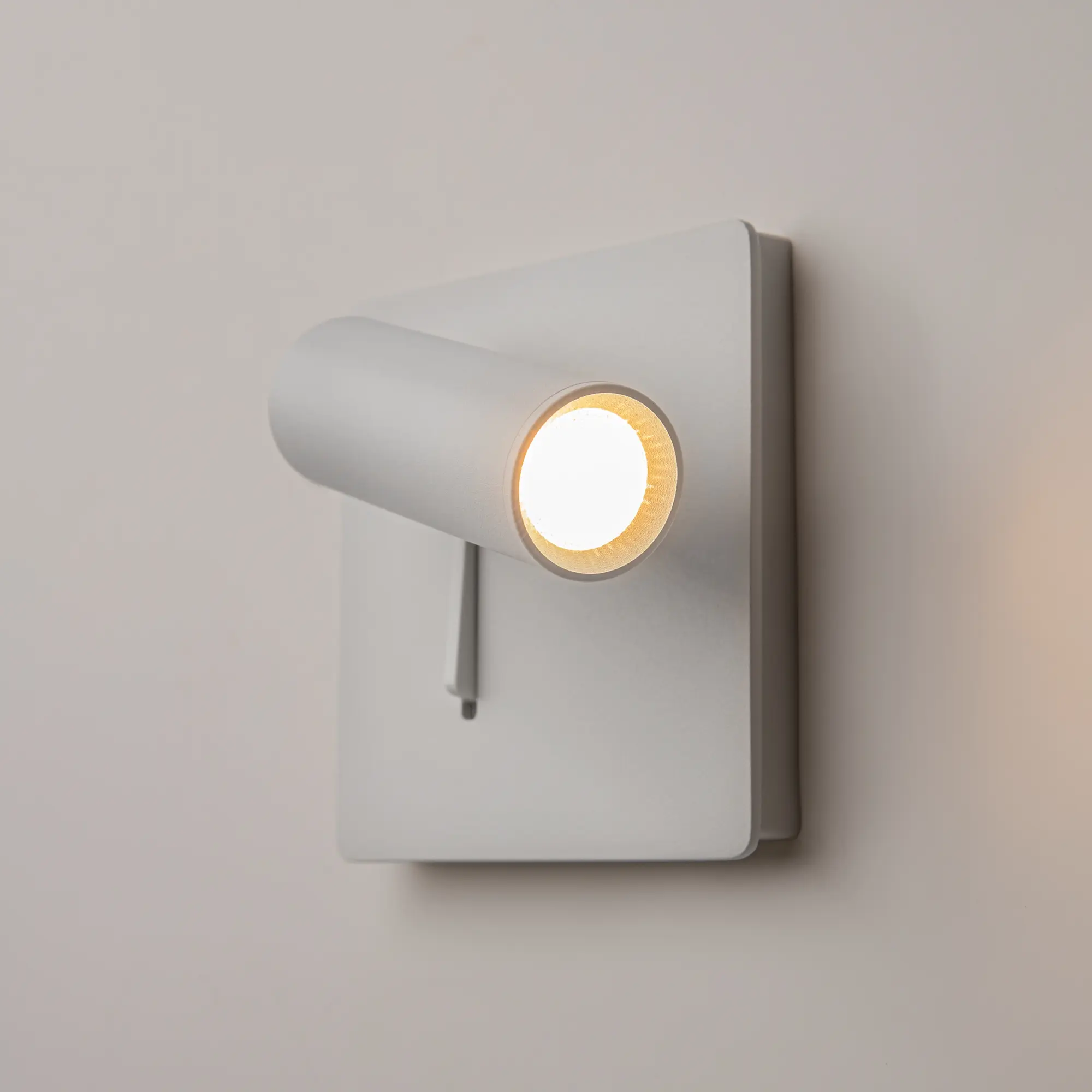 Настенный светильник (бра) Technical C040WL-L3W3K