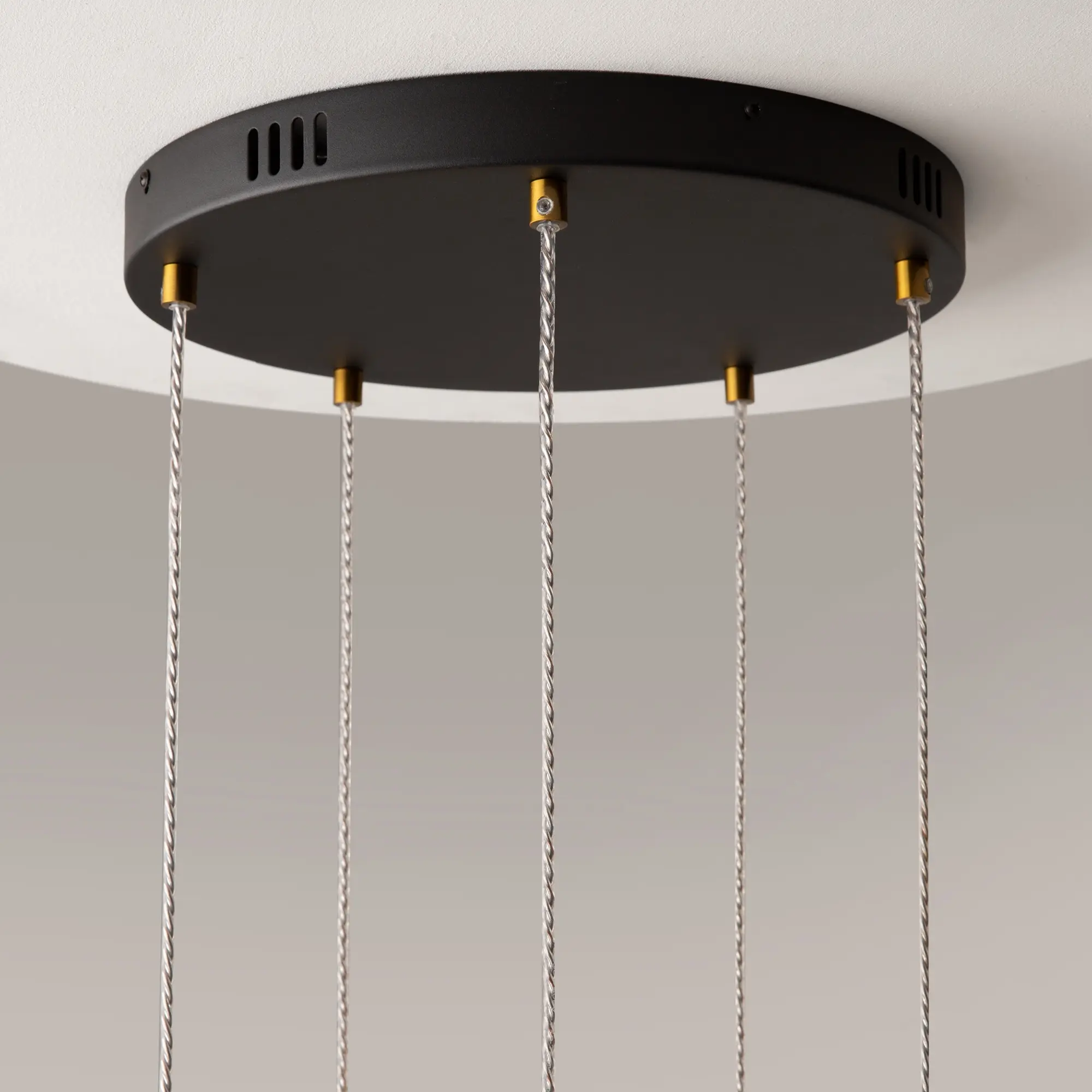 Подвесной светильник Maytoni MOD295PL-L60BBS3K