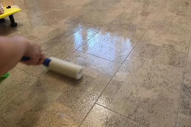 Ремонт пробкового пола своими руками