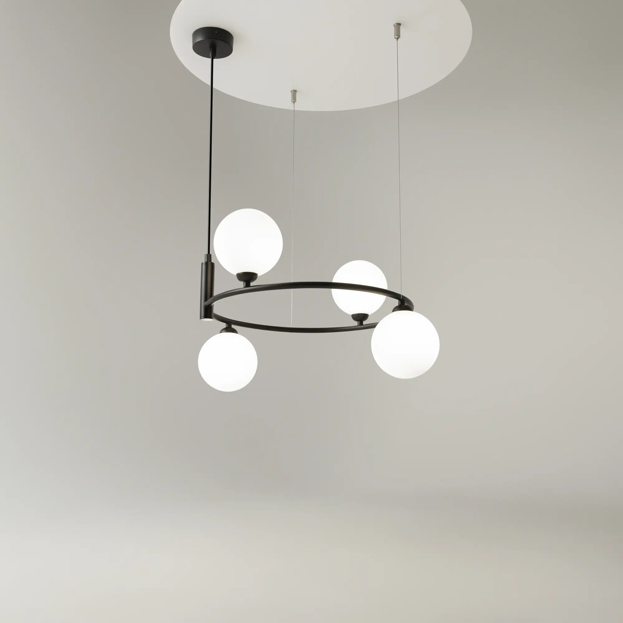 Подвесной светильник Maytoni MOD013PL-04B