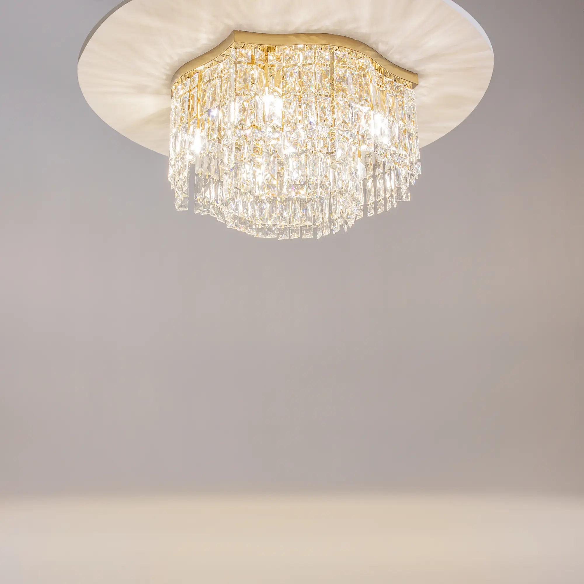 Потолочный светильник Maytoni DIA005CL-06G