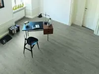 Ламинат Egger Pro Large 8/32 4V RUS Дуб Уолтем Серый EPL124 в квартире