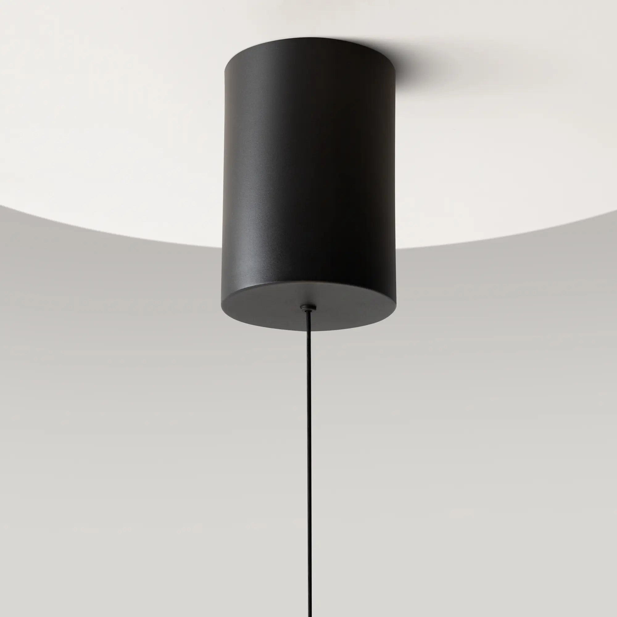 Подвесной светильник Maytoni MOD189PL-L39B3K