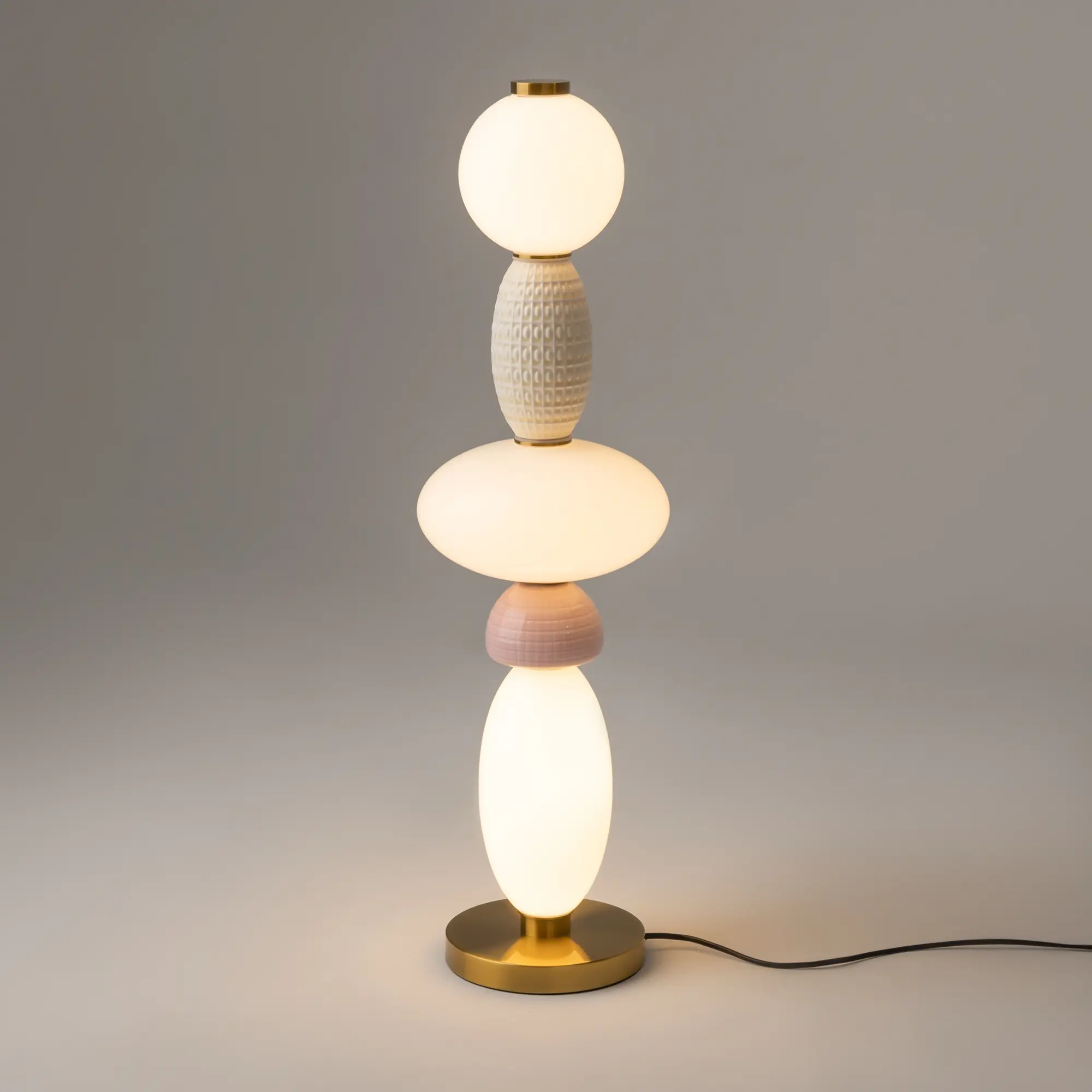 Настольный светильник Maytoni MOD297TL-L24BS3K