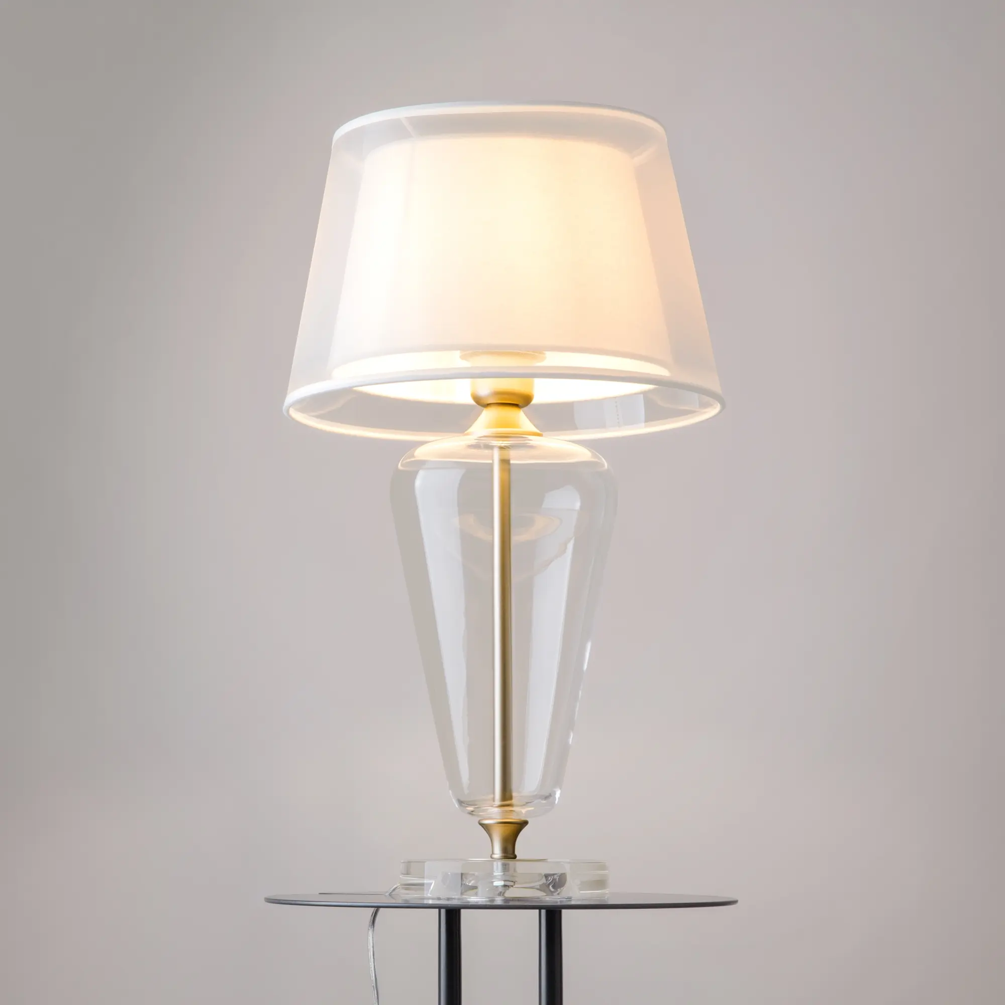 Настольный светильник Maytoni Z005TL-01BS