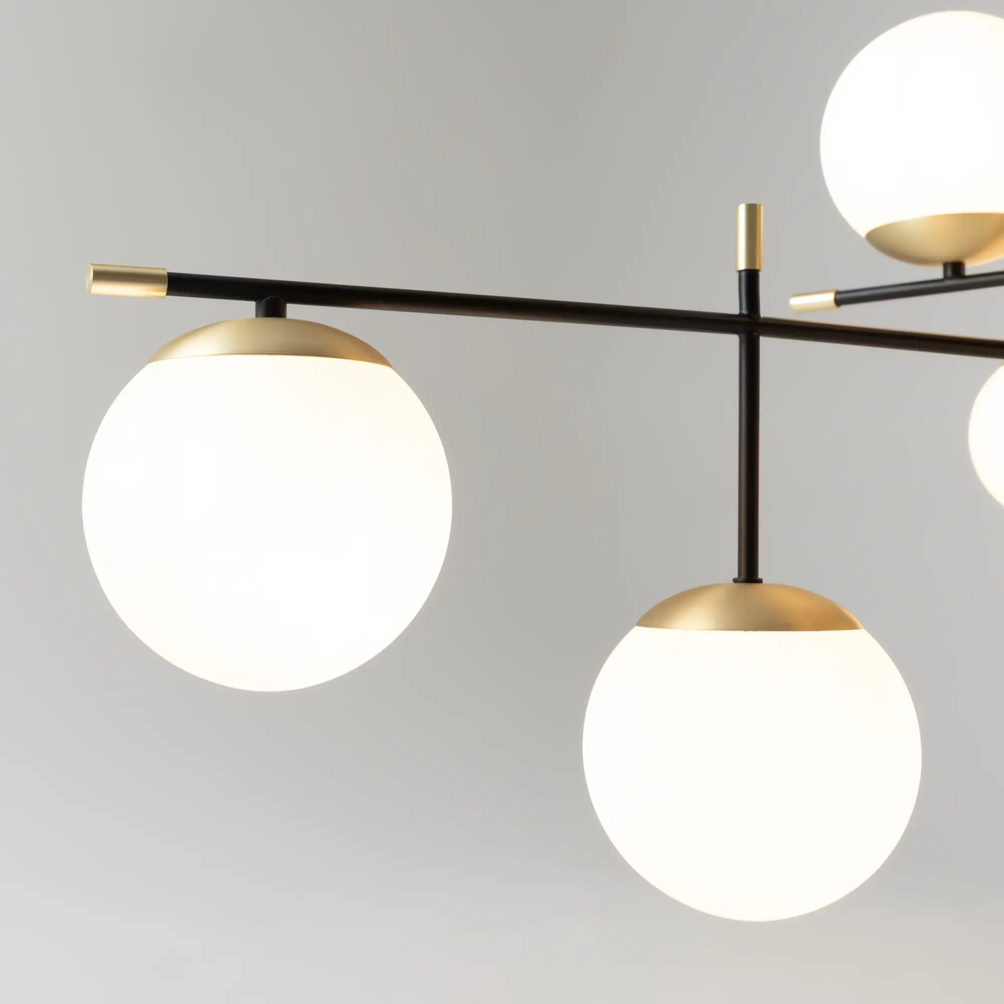 Подвесной светильник Maytoni MOD048PL-09G