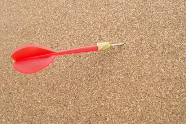 Пробка в листах 10 мм со скидкой 20%  цена